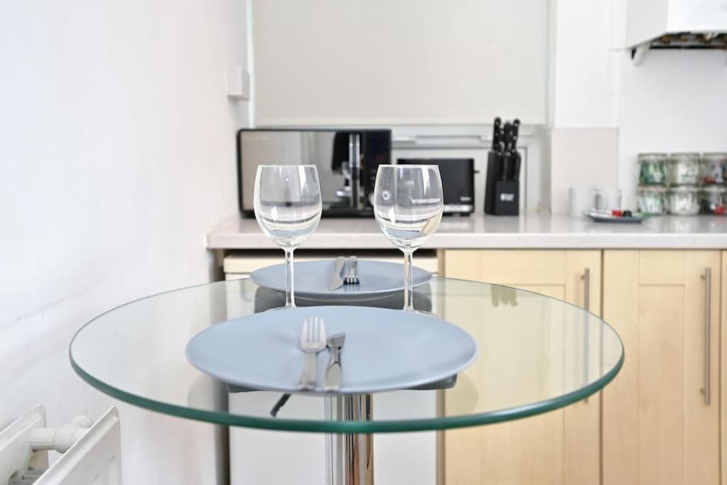 Regents Park- Ucl, Apartment With Balcony London Exterior photo