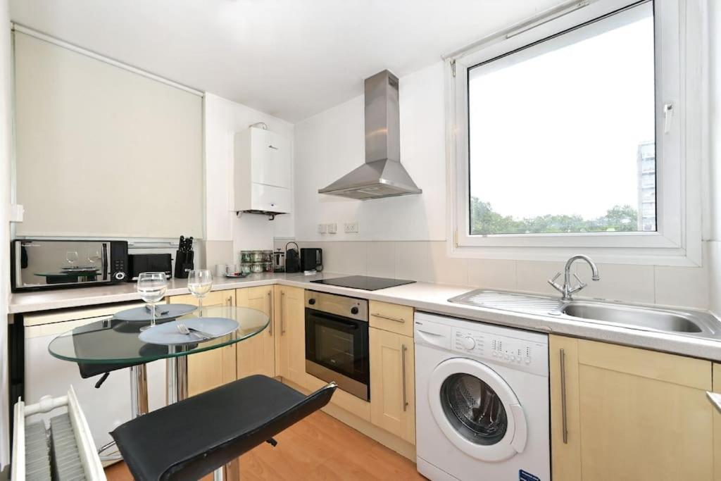 Regents Park- Ucl, Apartment With Balcony London Exterior photo